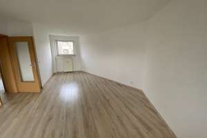 Charmante 3-Zimmer-Etagenwohnung in Krefeld – 66 m² mit Badfenster und Vinylboden – Hinsbecker Straße 22, 47804 Benrad-Süd, Krefeld – Vorschaubild 5