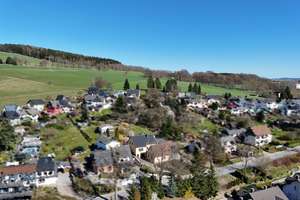 Zwei Häuser zum Preis von einem? Interessante Immobilie mit schönem Grundstück in Lauter-Bernsbach – Die vollständige Adresse der Immobilie erhältst du vom Anbieter., 8315 Bernsbach – Vorschaubild 6
