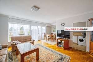 IMMOBERLIN.DE - Charmante Wohnung mit ruhigem Balkon & überdachtem Pkw-Stellplatz – Die vollständige Adresse der Immobilie erhältst du vom Anbieter., 12305 Lichtenrade, Berlin – Vorschaubild 2