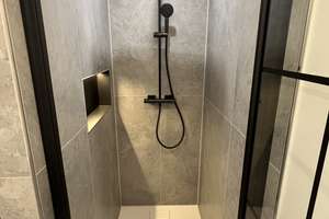 Erstbezug nach hochwertiger Sanierung (Stellplatz, großer Keller, Gäste-WC) – Die vollständige Adresse der Immobilie erhältst du vom Anbieter., 99090 Alach, Erfurt – Vorschaubild 13