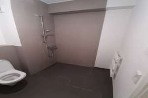 Zuhause mit 2 Zimmern und Balkon in Berlin – Weserstraße 44A, 10247 Friedrichshain, Berlin – Vorschaubild 7