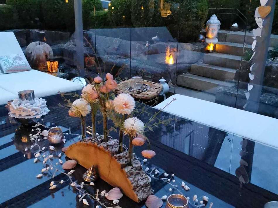 Terrassene Einrücke abends