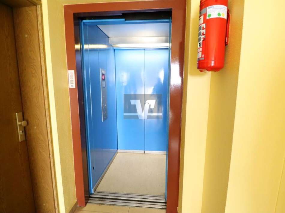 Fahrstuhl
