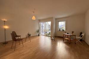 Helle 2-Zimmerwohnung im 1. OG mit 2 Balkonen plus Hobbyraum im Keller in Leipzig Böhlitz-Ehrenberg