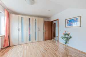 Idyllisch am Ortsrand!
Großes Zweifamilienhaus mit Einliegerwohnung – Konstanz (Kreis) – Vorschaubild 15