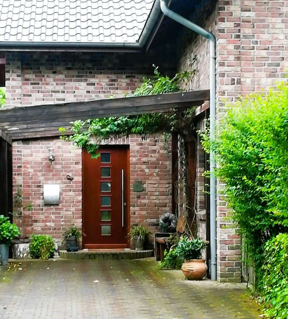 Immobilie in Klein Meckelsen - Einfamilienhaus im Landhausstil mit idyllischem Garten am Ortsrand - Bild 4