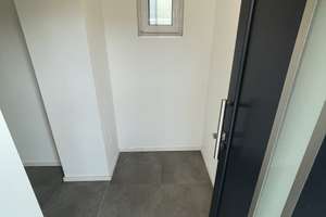Exklusive EG-Wohnung mit separaten Eingang in einer abgeschlossenen Wohnanlage!Whirlpool,Garage,EBK! – Kirchstr. 8, 38120 Timmerlah-Geitelde-Stiddien, Braunschweig – Vorschaubild 10