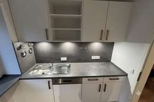 Wohnung mit eigenem Garten und Stellplatz in Allach