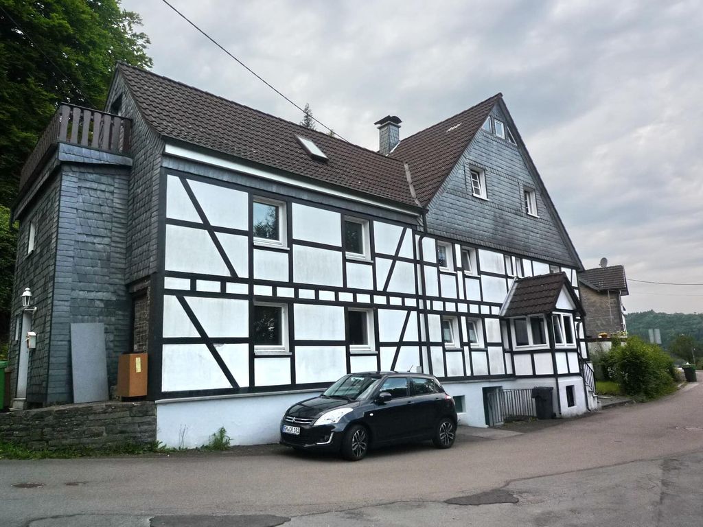 Eigentumswohnung in Gummersbach-Niederseßmar!