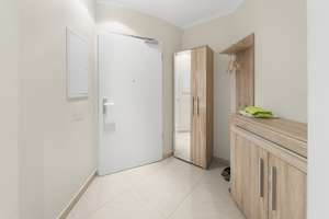 REPRÄSENTATIVE 5-ZIMMER-WOHNUNG IN MITTE
IM MEDITERRANEN FLAIR
MIT ALLEM, WAS DAZU GEHÖRT – Die vollständige Adresse der Immobilie erhältst du vom Anbieter., 10179 Mitte (Ortsteil), Berlin – Vorschaubild 6