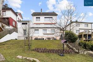 Ihr neues Luxus-Zuhause in Wuppertal-Katernberg – Stilvolles Domizil mit Weitblick und Garten – Die vollständige Adresse der Immobilie erhältst du vom Anbieter., 42113 Uellendahl-Katernberg, Wuppertal – Vorschaubild 1
