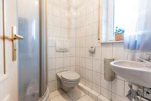 Großes, direkt beziehbares Reihenhaus mit 7 Zimmern, 3 Tageslichtbädern, Balkon, Terrasse & Garten – Die vollständige Adresse der Immobilie erhältst du vom Anbieter., 65462 Ginsheim-Gustavsburg – Vorschaubild 7