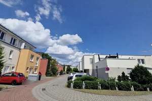Modernes 5-Zimmer Reihenendhaus in begehrter Lage von Dreieich  – Die vollständige Adresse der Immobilie erhältst du vom Anbieter., 63303 Dreieich – Vorschaubild 1