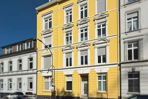 Historisches Mehrfamilienhaus mit Charme und Potenzial in Wuppertal-Elberfeld – Die vollständige Adresse der Immobilie erhältst du vom Anbieter., 42109 Uellendahl-Katernberg, Wuppertal – Vorschaubild 2