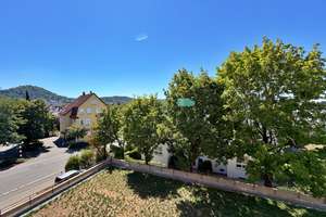 Neu renovierte 3 Zimmer Wohnung in zentraler Lage von Reutlingen mit großer Dachterrasse – 72762 Reutlingen-Mitte, Reutlingen – Vorschaubild 5