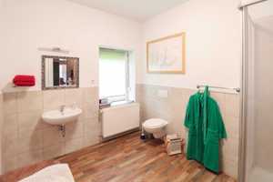 Einmalige Gelegenheit! Exklusives Zuhause mit unverbaubarem Elbblick – Harburg (Kreis) – Vorschaubild 8