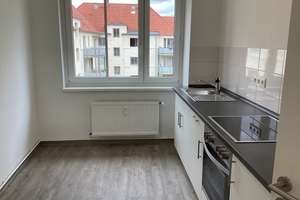 Wo das Leben so spielt - sanierte 2-Zimmer-Wohnung, sofort anmietbar! – Pommersche Str. 34, 23558 Sankt Lorenz Süd, Lübeck – Vorschaubild 3