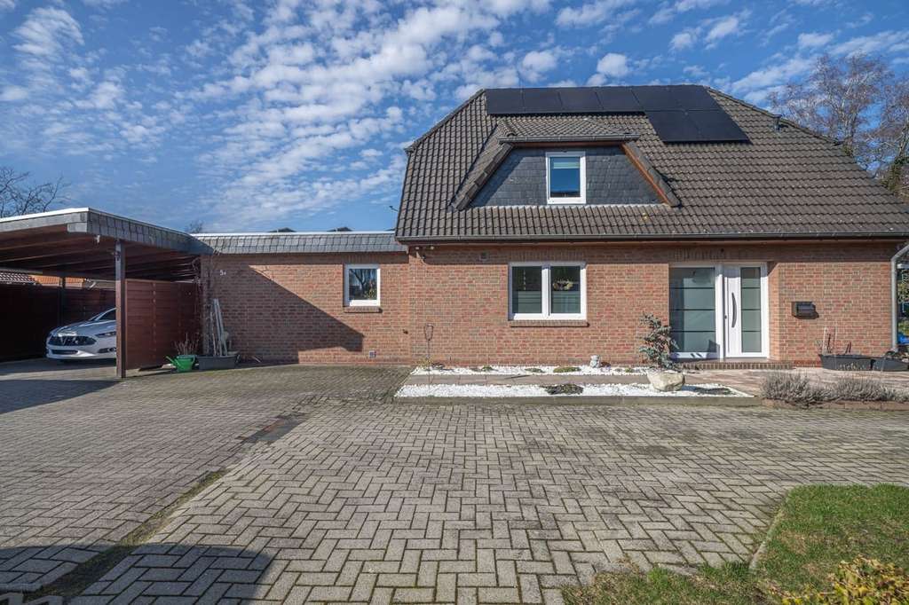 Immobilie in Bockhorn - Ortskernlage und energetisch gut aufgestellt - Bild 2