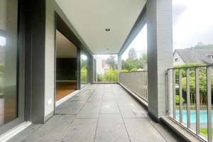E- ESTATE ! KÖLN Junkersdorf I Wohnung I XXL- Living I Exklusiv I Einbauküche I Designwand I Loggia – 50858 Junkersdorf, Köln – Vorschaubild 8