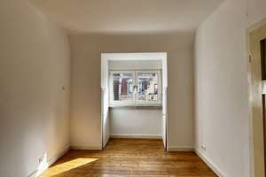 Hochwertige Wohnung in begehrter Lage – Die vollständige Adresse der Immobilie erhältst du vom Anbieter., 76131 Oststadt, Karlsruhe – Vorschaubild 2
