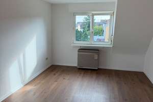 Gemütliche Dachgeschosswohnung in ruhiger Lage von Mannheim-Sandhofen – 68307 Sandhofen, Mannheim – Vorschaubild 4