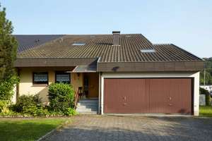 Doppelhaushälfte mit 178 m² und 7 Zimmern in ruhiger Lage! Ideal für Familien. – Die vollständige Adresse der Immobilie erhältst du vom Anbieter., 71364 Winnenden – Vorschaubild 1