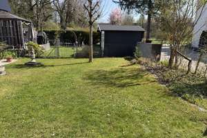Möblierte 2-Zimmer-Erdgeschosswohnung mit großflächigen Garten, Einbauküche & Carport in Feldmoching – Die vollständige Adresse der Immobilie erhältst du vom Anbieter., 80995 Feldmoching, München – Vorschaubild 8