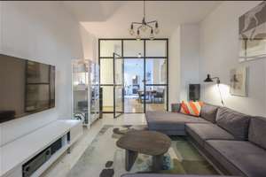 Urbanes Loftgefühl im Altbau – hochwertige 4-Zimmer-Wohnung mit Traumterrasse – Finowstraße 37, 10247 Friedrichshain, Berlin – Vorschaubild 3