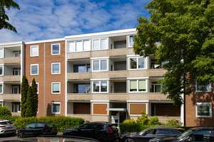 Einziehen und wohlfühlen: Helle & großzügige 3-Zi.-Eigentumswohnung mit Garage in D-Kaiserswerth – 40489 Kaiserswerth, Düsseldorf – Vorschaubild 15