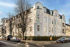Provisionsfrei: Traumhafte modernisierte 5-Zimmerwohnung in schönem Westend-Altbau – Die vollständige Adresse der Immobilie erhältst du vom Anbieter., 14050 Westend, Berlin – Vorschaubild 19