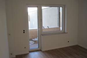Renovierte 3 Zimmer Wohnung direkt in der Innenstadt von Dortmund – 44135 City, Dortmund – Vorschaubild 2