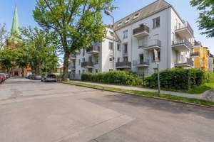 Reduzierte Provision – bezugsfrei: Wunderschöne, neuwertige 2-Zimmer-Wohnung mit eigenem Garten – Die vollständige Adresse der Immobilie erhältst du vom Anbieter., 10318 Karlshorst, Berlin – Vorschaubild 13