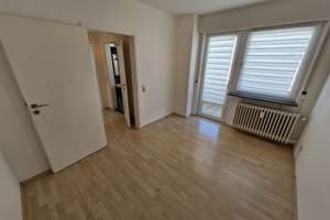 Mietfreies Ein- / Mehrfamilienhaus in Offenbach Bieber zu verkaufen. ca. 250 m2 WF, 3-4 Wohnungen – 63073 Bieber, Offenbach am Main – Vorschaubild 38