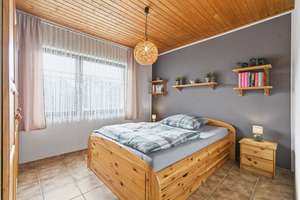 Freistehendes Einfamilienhaus mit großem Garten, Fußbodenheizung, Kamin und Doppelgarage in Waldorf – Die vollständige Adresse der Immobilie erhältst du vom Anbieter., 53332 Bornheim – Vorschaubild 50
