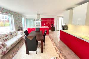 Property thumbnail 11