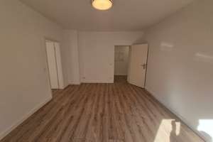 *****Großzügige & helle 4 Zimmer Wohnung mit West-Balkon in zentraler Lage - ab 01.08 verfügbar***** – Merowingerstraße 55, 40225 Bilk, Düsseldorf – Vorschaubild 6