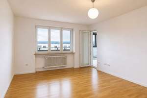 Sendling - Urban. Gepflegt. Funktionell. - Mit Südloggia und Wintergarten! – Die vollständige Adresse der Immobilie erhältst du vom Anbieter., 81373 Land in Sonne, München – Vorschaubild 5