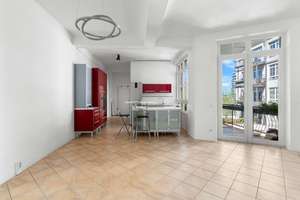 Altbauwohnung mit Potenzial zur 4-Zimmer-Wohnung – Terrasse am Wasser inklusive – Die vollständige Adresse der Immobilie erhältst du vom Anbieter., 10997 Kreuzberg, Berlin – Vorschaubild 7