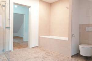 Exklusive Dachgeschosswohnung am Pfanzeltplatz 15a  – Pfanzeltplatz 15a, 81737 Altperlach, München – Vorschaubild 8