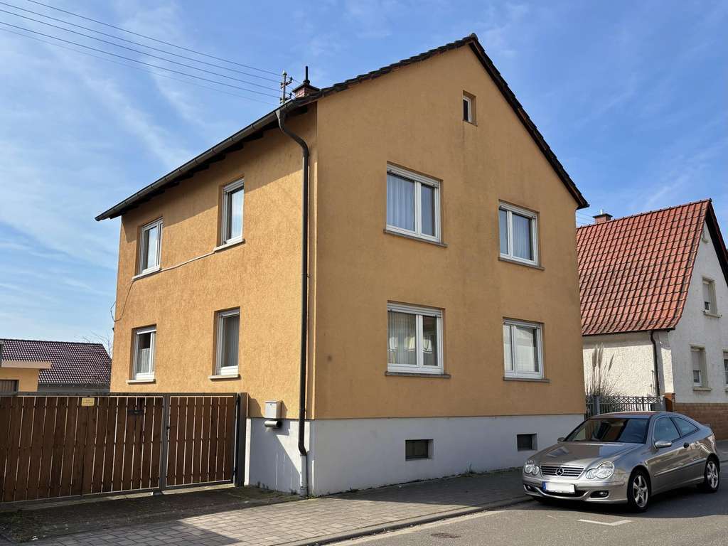 Immobilie in Minfeld - Ein Haus oder zwei Wohneinheiten? Das entscheiden Sie! - Bild 0