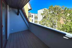 Dachgeschoss-Highlight mit Aufzug, Klimaanlage und Dachterrasse – Schleinufer 23, 39104 Altstadt, Magdeburg – Vorschaubild 2