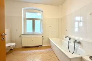 Gepflegte 2-Zimmer-Hochparterrewohnung mit Tageslichtbad und Garage – Dresdner Straße 236, 1640 Coswig – Vorschaubild 7