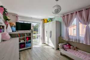 Einfamilienhaus mit kleinem Garten und Pool – München (Kreis) – Vorschaubild 11