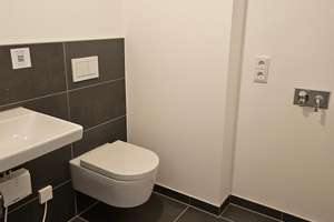 Penthouse - Gäste-WC - Rund-um-Balkon | - SOMMERAKTION *SPAREN SIE BIS ZU DREI GRUNDMIETEN* – 68309 Käfertal, Mannheim – Vorschaubild 9