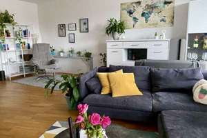 Moderne, helle und sonnige 3-Zimmer Dachterrassenwohnung mit 2 Dachterrassen! – Gottfried-Keller-Straße 5a, 81245 Neupasing, München – Vorschaubild 2