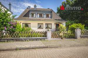 Freistehendes Einfamilienhaus mit schönem Grundstück und Wohlfühlgarantie am Aachener Stadtwald – Aachen – Vorschaubild 1