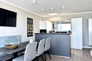 ++ LOGENPLATZ ÜBER DEN WELLEN ++ Penthouse mit zwei Dachterrassen, Pool & Garage! – Die vollständige Adresse der Immobilie erhältst du vom Anbieter., 23683 Scharbeutz – Vorschaubild 9