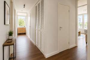 Provisionsfrei! Lichtdurchflutete 4 Zi. WHG mit sonnigem Balkon – Connollystraße 14, 80809 Am Riesenfeld, München – Vorschaubild 3