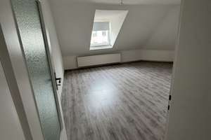 Geräumige 4-Zimmer DG Wohnung in zentraler Lage in Hannover Oststadt – Lister Meile 38, 30161 Oststadt, Hannover – Vorschaubild 5