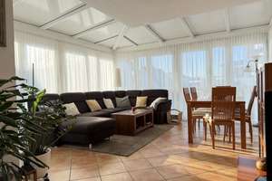 Tolle Wohnung mit EBK, TG in ruhiger Lage auf 2 Ebenen.